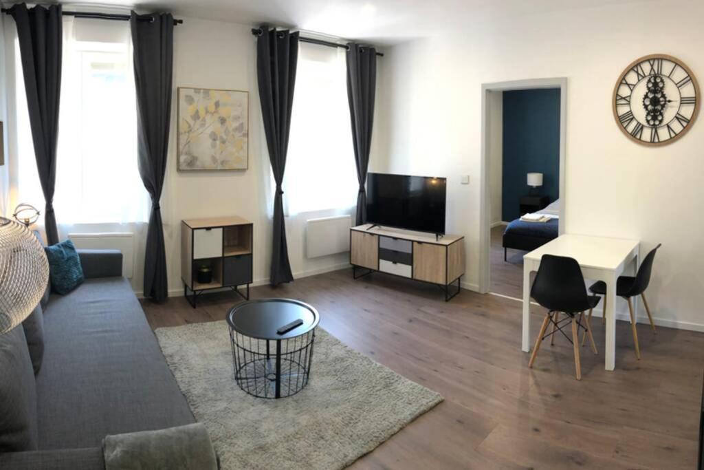 S'Capades 2 Mulhouse - Wifi Netflix Apartment Luaran gambar